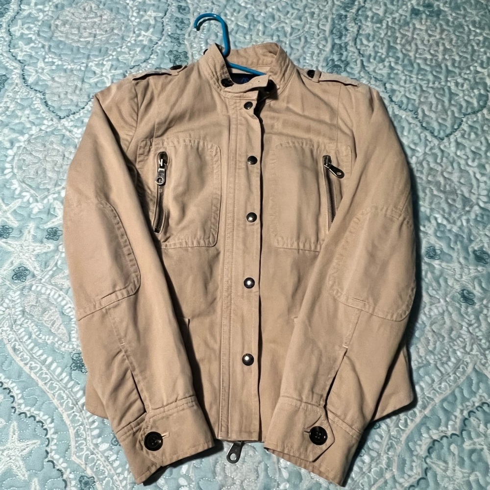 Beige Lightweight Stylish Jacket - image 2